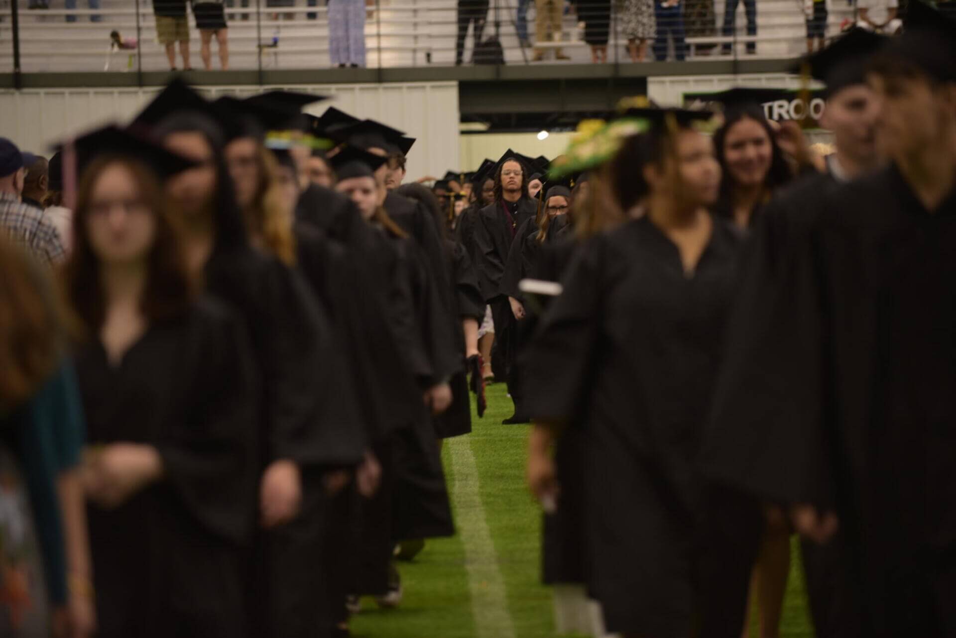 Estudiantes que se gradúan